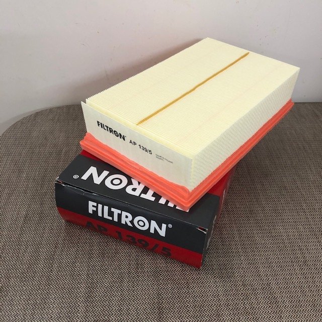 AP139/5 5Q0129620B VOLKSWAGEN GOLF VII SEAT LEON 1.6 TDI HAVA FİLTRESİ
